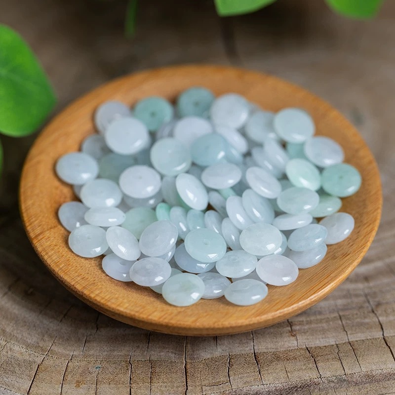 10pcs Natural Emerald White Ja - огляд і ціна Bracelets