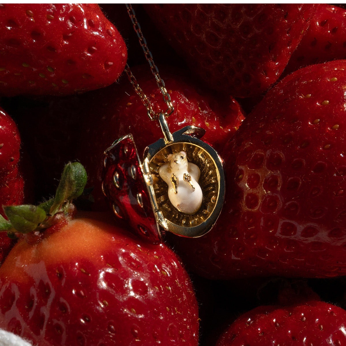 New Fruit Easter Egg Necklace  - огляд і ціна Heart Locket Necklace Photo